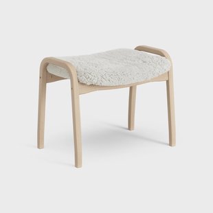 Swedese Lamini voetenbankje voor kinderen gelakt Beuk/schapenvacht Offwhite (wit)