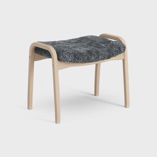 Swedese Lamini voetenbankje voor kinderen gelakt Beuk/schapenvacht Charcoal (donkergrijs)