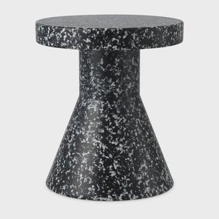 Normann Copenhagen Bit Cone kruk Zwart-wit