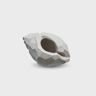 Cooee Design The Pear Shell sculptuur 16 cm Limestone Cooee Design The Pear Shell sculptuur 16 cm Limestone