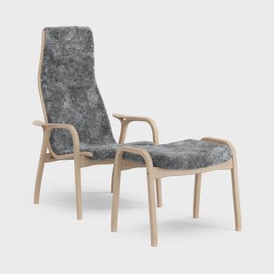 Swedese Lamino fauteuil en voetenbankje gelakt beuken/schapenvacht Scandinavian Grey (grijs)