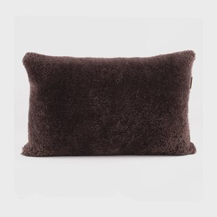 Shepherd of Sweden Shepherd Lina schapenvachtkussen 60 x 40 cm donkerbruin