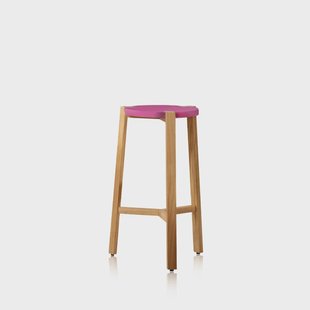 A2 Happy Barkruk laag cerise, eikenhouten poten