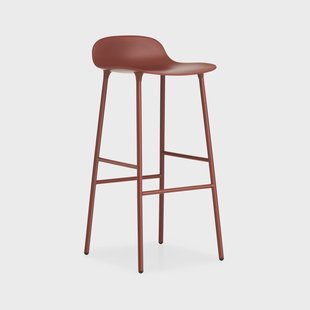 Normann Copenhagen Form Barkruk hoog red, roodgelakte stalen poten Normann Copenhagen Form Barkruk hoog red, roodgelakte stalen poten