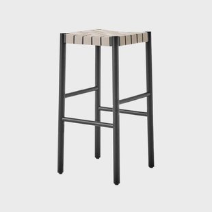 &Tradition Betty TK8 barkruk black, natuurkleurige gevlochten linnen zitting