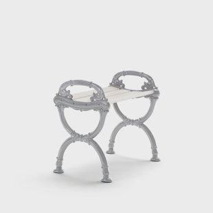 Byarums bruk Byarum kruk Wit gelakt sparrenhout, onbewerkt aluminium frame