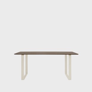 Muuto 70/70 eettafel 170x85 cm Solid smoked oak-Sand Muuto 70/70 eettafel 170x85 cm Solid smoked oak-Sand