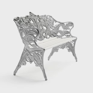 Byarums bruk Classic bank Wit gelakte sparrenhout, onbewerkt aluminium frame
