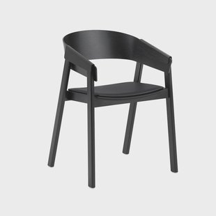 Muuto Cover stoel met armleuningen beklede zitting Refine leather black-Black