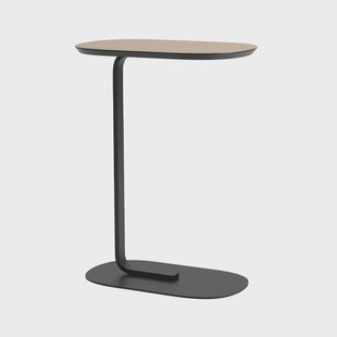 Muuto Relate Bijzettafel H: 73,5 cm Oak veneer-Black