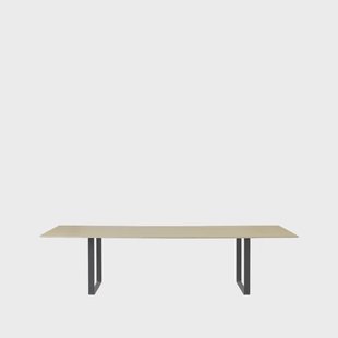 Muuto 70/70 eettafel 295x108 cm Oak veneer-Plywood-Black