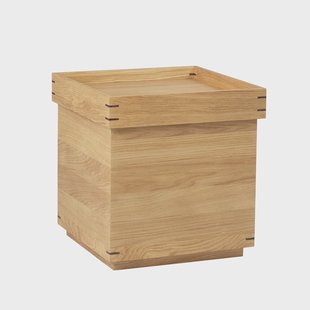 Kristina Dam Studio Japanese dienbladtafel 44x44 cm dark oak, small