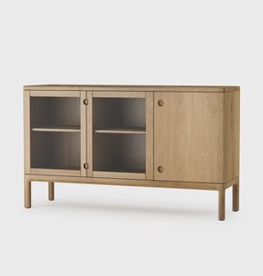 Stolab Prio Medium dressoir eikenhout naturel olie, glazen deur Stolab Prio Medium dressoir eikenhout naturel olie, glazen deur