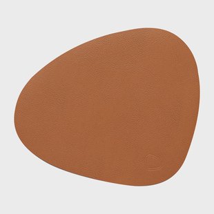 LIND DNA Serene placemat curve S 24x28 cm Nature LIND DNA Serene placemat curve S 24x28 cm Nature