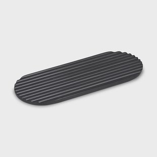 Northern Podium dienblad 40 cm Black basalt stone