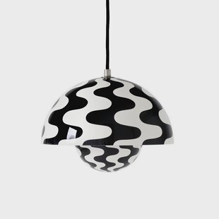 &Tradition Flowerpot  VP1 hanglamp Black-white pattern
