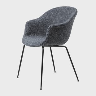GUBI Bat Fully Upholstered stoel Around bouclé 023-black