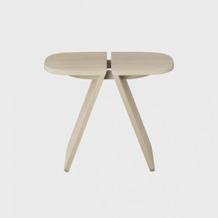 blomus Avio bijzettafel 30x55x45 cm Oak blomus Avio bijzettafel 30x55x45 cm Oak