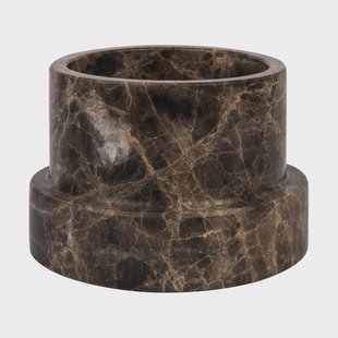 Mette Ditmer Marmeren kaarsenhouder voor blokkaarsen van 6,5 cm Kastanjebruin