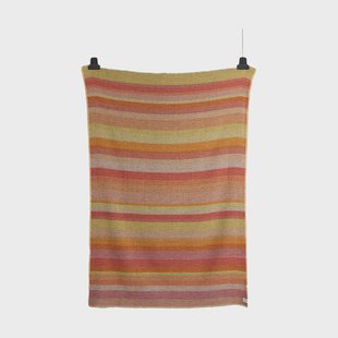Røros Tweed Fri deken 150x200 cm Summer red