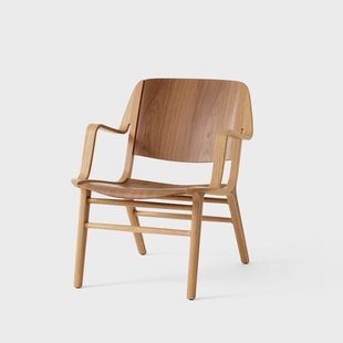 &Tradition AX HM11 Lounge Chair met armleuningen Walnut-oak