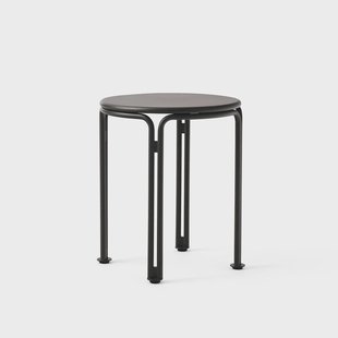 &Tradition Thorvald SC102 bijzettafel Warm black