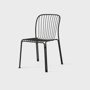 &Tradition Thorvald SC94 stoel Warm black