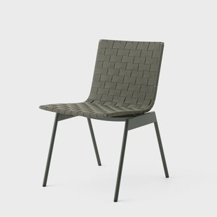 &Tradition Ville Outdoor AV33 stoel Bronze green