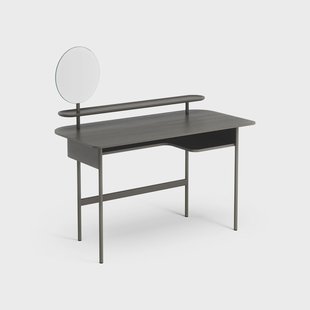Swedese Luna bureau met plank en spiegel Eiken orkaangrijs Swedese Luna bureau met plank en spiegel Eiken orkaangrijs