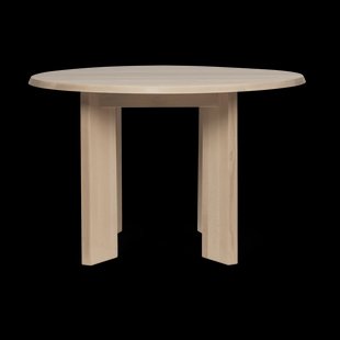 Ferm Living Tarn eettafel 104,6x113,5 cm White Oiled Beech Ferm Living Tarn eettafel 104,6x113,5 cm White Oiled Beech