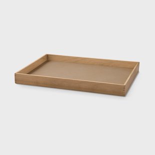 LIND DNA Even teakhouten dienblad square M Nupo nougat