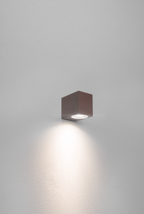 Century Italia Axo - buiten wandlamp - 8 x 7,8 x 6,8 cm - IP54 - bruin