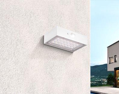 Century Italia Domino MINI - buiten wandlamp op zonne-energie met sensor - 9 x 3,5 x 13,7 cm - 3W LED incl. - IP65 - wit