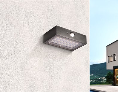 Century Italia Domino MINI - buiten wandlamp op zonne-energie met sensor - 9 x 3,5 x 13,7 cm - 3W LED incl. - IP65 - zwart