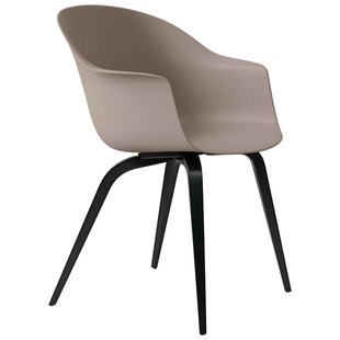Gubi Bat Dining Wood Stoel Black Stained Beech New Beige