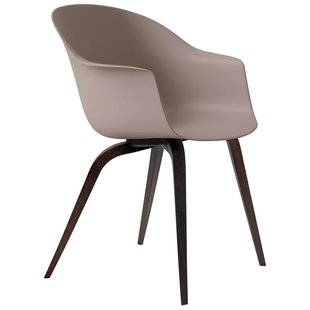 Gubi Bat Dining Wood Stoel Smoked Oak Base New Beige Gubi Bat Dining Wood Stoel Smoked Oak Base New Beige