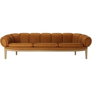 Gubi Croissant Sofa Chamois 1708