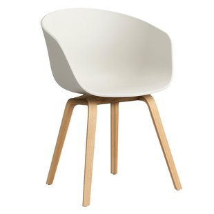 Hay AAC22 Stoel Gelakt Eiken Onderstel Melange Cream