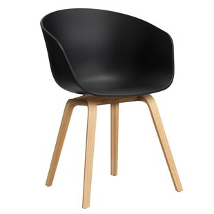 Hay AAC22 Stoel Gelakt Eiken Onderstel Black