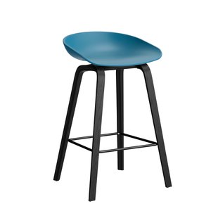 Hay AAS32 Barkruk 65cm Zwart Gelakt Eiken Onderstel Azure Blue