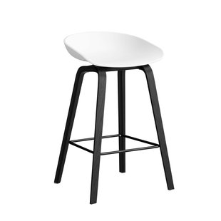 Hay AAS32 Barkruk 65cm Zwart Gelakt Eiken Onderstel White