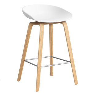 Hay AAS32 Barkruk 65cm Gelakt Eiken Onderstel White Hay AAS32 Barkruk 65cm Gelakt Eiken Onderstel White