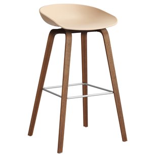 Hay AAS32 Barkruk 75cm Gelakt Walnoot Onderstel Pale Peach