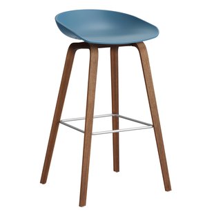 Hay AAS32 Barkruk 75cm Gelakt Walnoot Onderstel Azure Blue