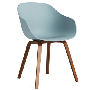 Hay AAC222 Stoel Gelakt Walnoot Onderstel Dusty Blue
