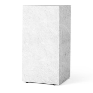 Audo Copenhagen Plinth Tall Bijzettafel 30x30 Carrara Marmer Wit