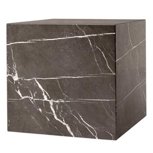 Audo Copenhagen Plinth Cubic Bijzettafel 40x40 Kendzo Marmer Grijs