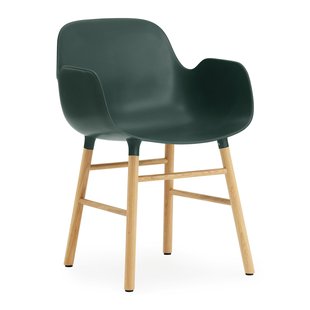 Normann Copenhagen Form Armchair Stoel Met Eiken Onderstel Groen
