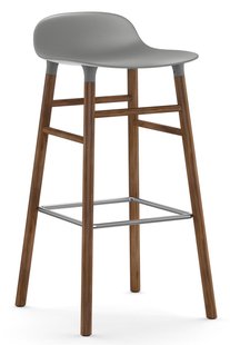 Normann Copenhagen Form Barstool Barkruk 75cm Met Walnoten Onderstel Grijs Normann Copenhagen Form Barstool Barkruk 75cm Met Walnoten Onderstel Grijs