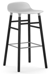 Normann Copenhagen Form Barstool Barkruk 75cm Met Zwart Onderstel Wit Normann Copenhagen Form Barstool Barkruk 75cm Met Zwart Onderstel Wit